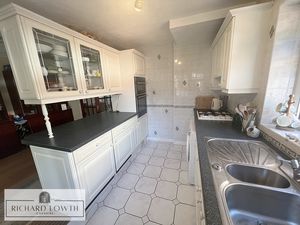Kitchen- click for photo gallery